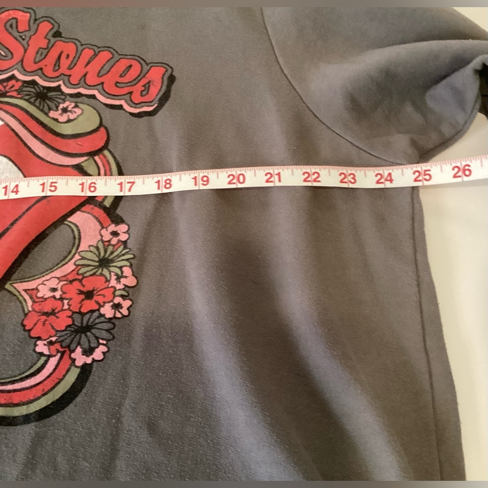 Women’s Rolling Stones 2022 Graphic Sweatshirt XXL - Picture 5 of 7